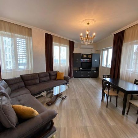 Gorgiladze Black Sea Apartment Батуми Екстериор снимка