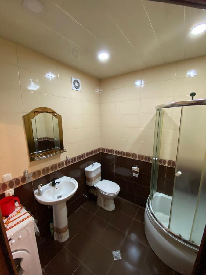 Gorgiladze Black Sea Apartment Батуми Екстериор снимка