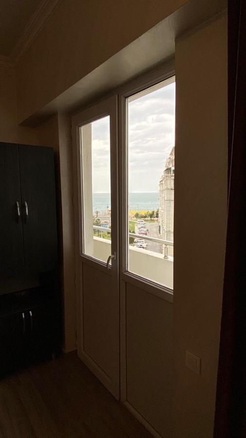 Gorgiladze Black Sea Apartment Батуми Екстериор снимка