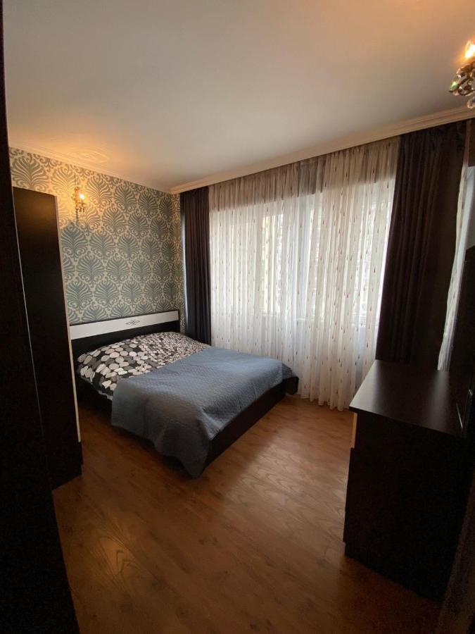 Gorgiladze Black Sea Apartment Батуми Екстериор снимка