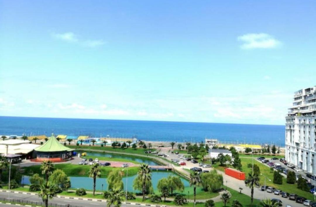 Gorgiladze Black Sea Apartment Батуми Екстериор снимка